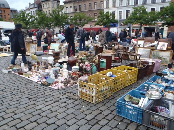 Mercat de segona mà